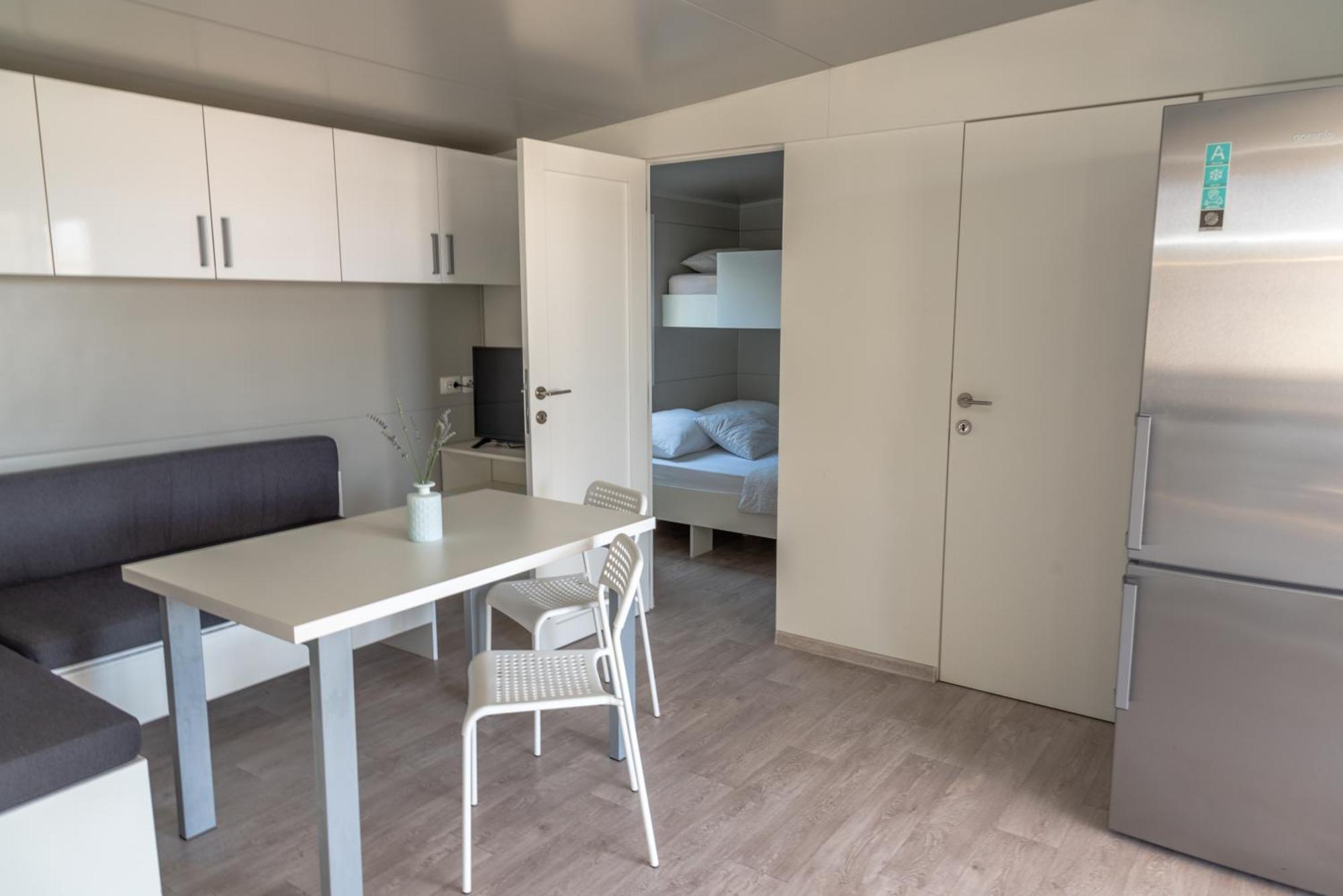 Rasin Mobile Homes Pakostane Luaran gambar