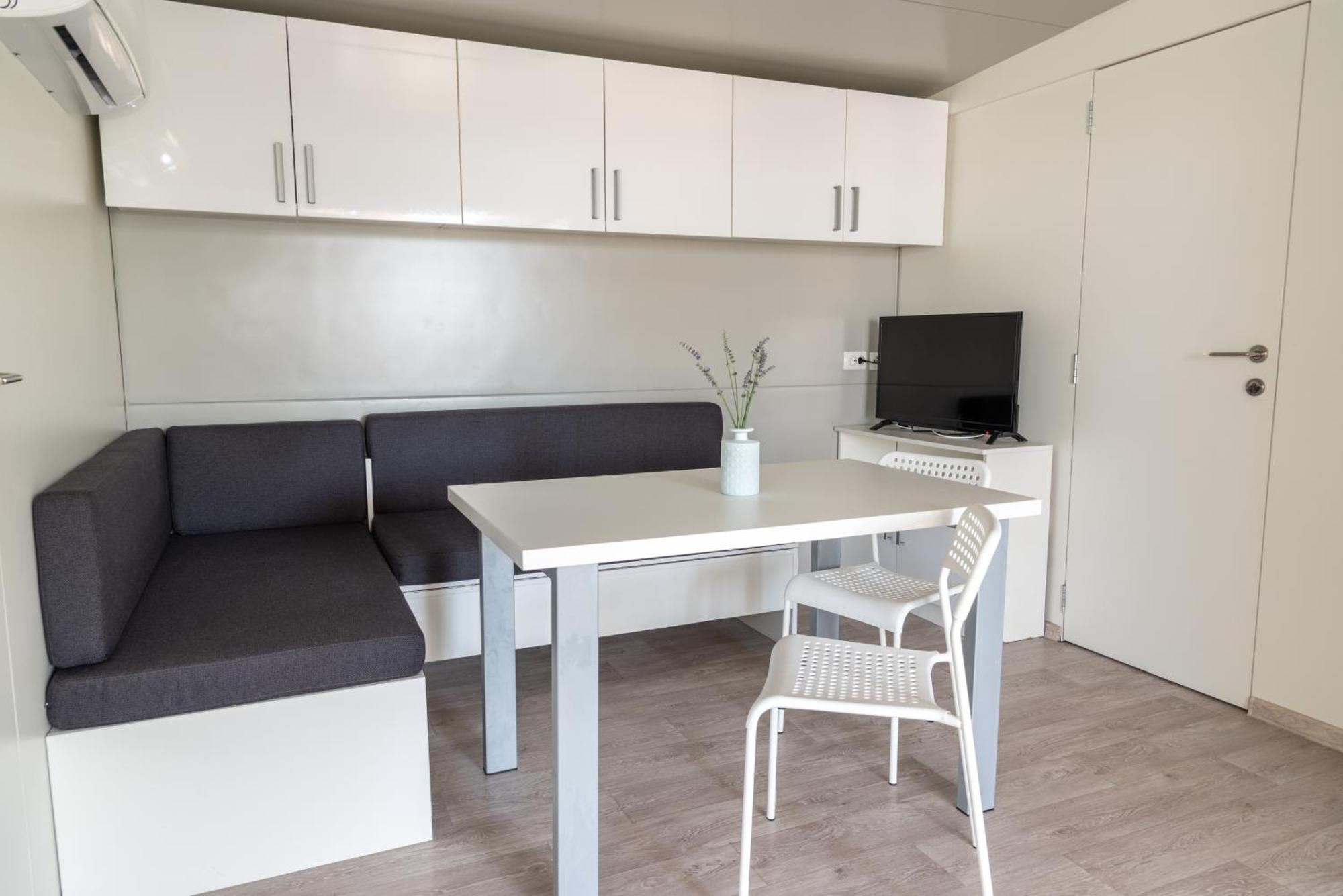 Rasin Mobile Homes Pakostane Luaran gambar